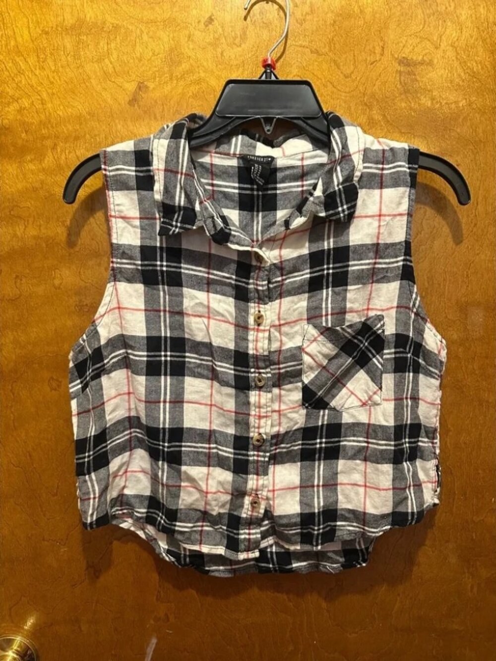 Forever 21 Plaid Cropped Button Sleeveless Top, size Medium